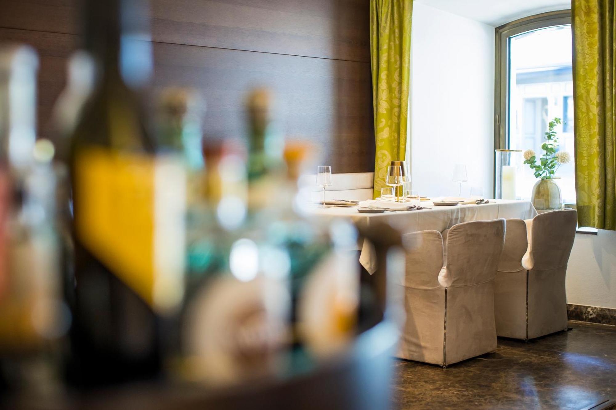 Iris Porsche Hotel & Restaurant Mondsee Ngoại thất bức ảnh