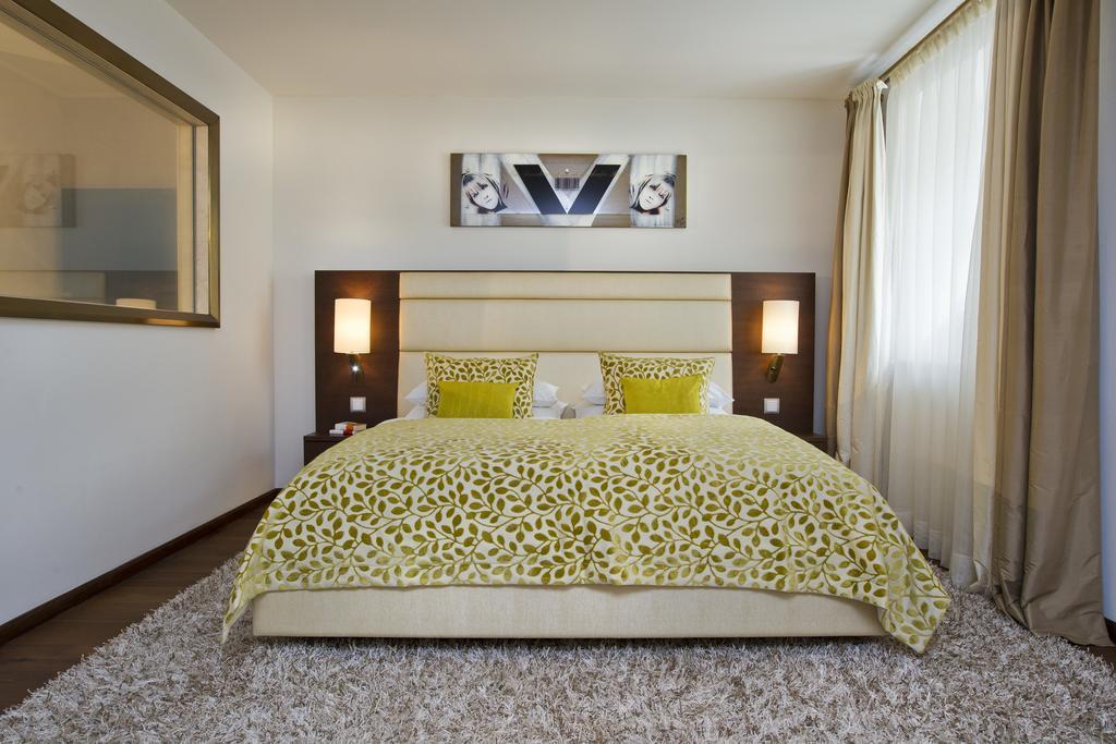 Iris Porsche Hotel & Restaurant Mondsee Phòng bức ảnh