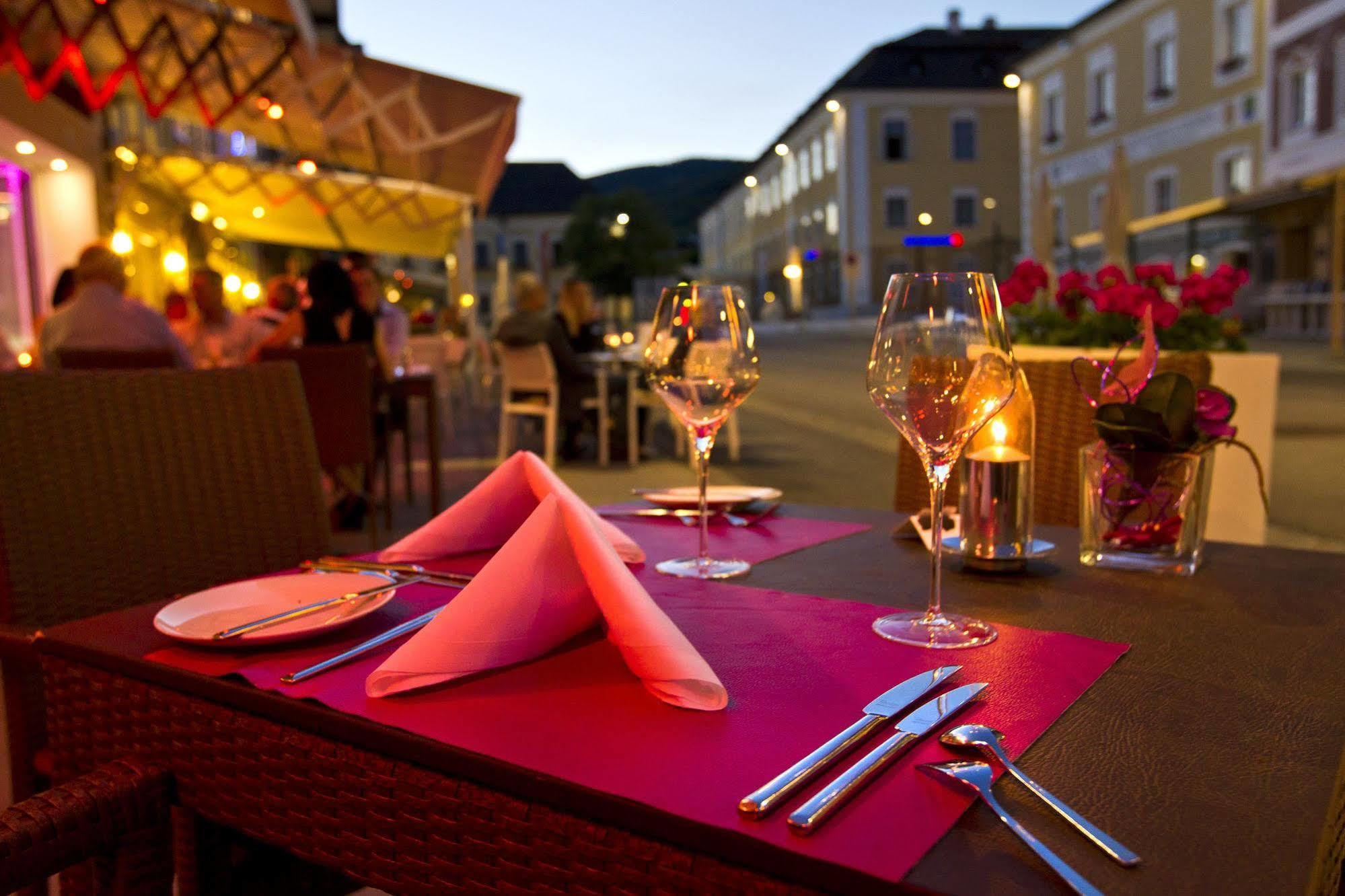 Iris Porsche Hotel & Restaurant Mondsee Ngoại thất bức ảnh