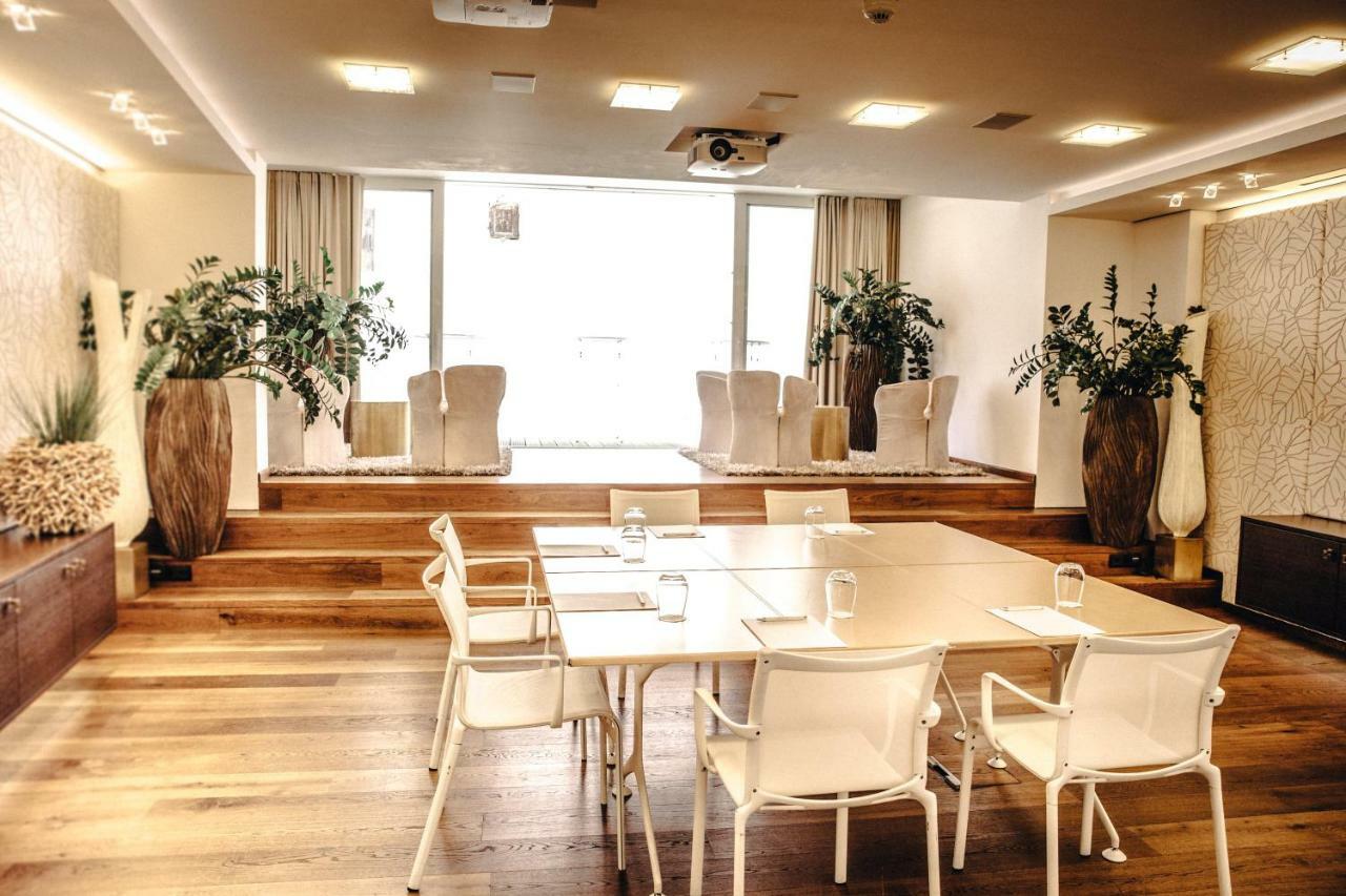 Iris Porsche Hotel & Restaurant Mondsee Ngoại thất bức ảnh